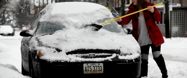 Puhasta auto korralikult lumest ja jääst