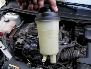Roolivõimendi õli Ford Focus 2: roolivõimendi vedeliku valik ja vahetus