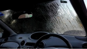 Klaasi higistamine autos: mida peaks juht tegema