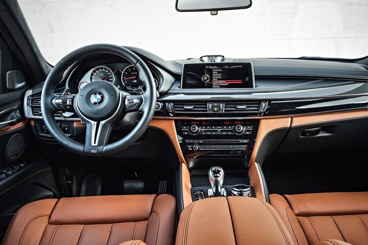 BMW X6 M - kirjeldus - omadused - proovisõit - foto