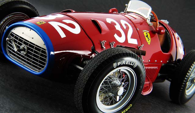 Ferrari – kõigi Ferrari Ferrari autode mudelite, omaduste, ülevaadete täielik kataloog