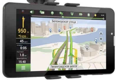 Kuidas valida veoautole parim navigaator? 3 navigaatori põhi- ja 8 lisafunktsiooni