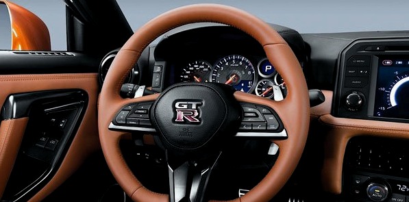 Tutvuge uuendatud legendiga Nissan GT-R 2017
