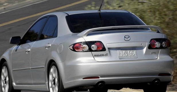 Pagasiruumi maht Mazda 6 liitrites