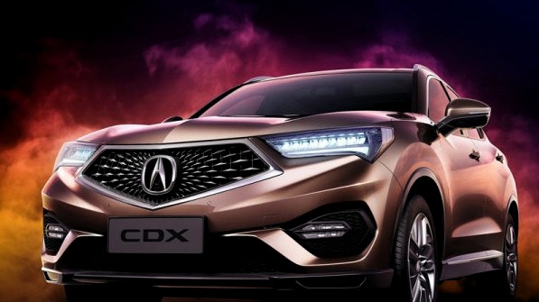 Acura CDX 2017 kompaktse crossoveri ülevaade