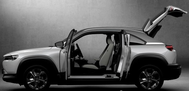 Elektriauto Mazda MX-30 esmaesitlus – üksikasjad, fotod