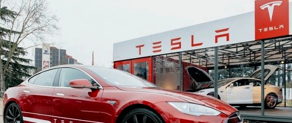 Miks Tesla kahjumit teenib?