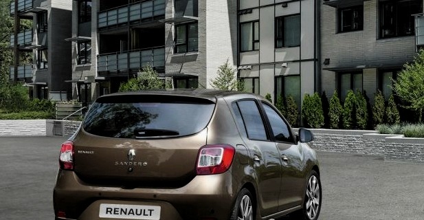 Renault Sandero pagasiruumi maht liitrites