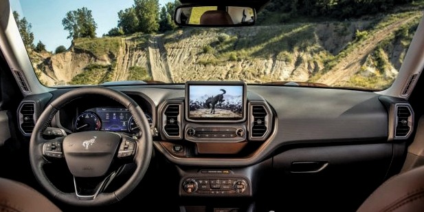 2021-2022 Ford Bronco Sport Review - tehnilised andmed ja fotod