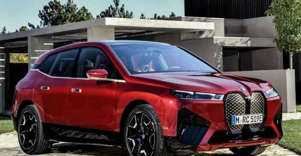 2022. Aasta BMW iX ülevaade – uus kontseptsiooni elektriline krossover
