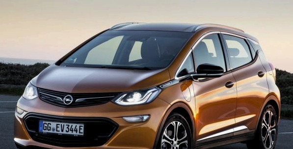Opel Ampera-e 2017: kõige pikamaa elektriauto?