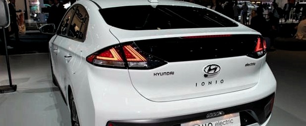Pagasiruumi maht Hyundai Ionic liitrites