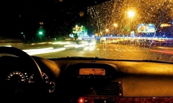 Miks aknad autos higistavad: põhjused ja lahendused